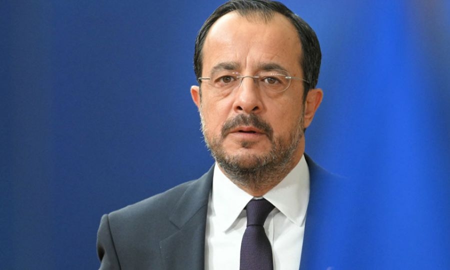 Για τη Σύνοδο Ειρήνης κατευθύνεται ο Πρόεδρος