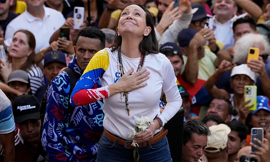 Ματσάδο: «Βενεζουελάνοι, ήρθε η ώρα της ελευθερίας»