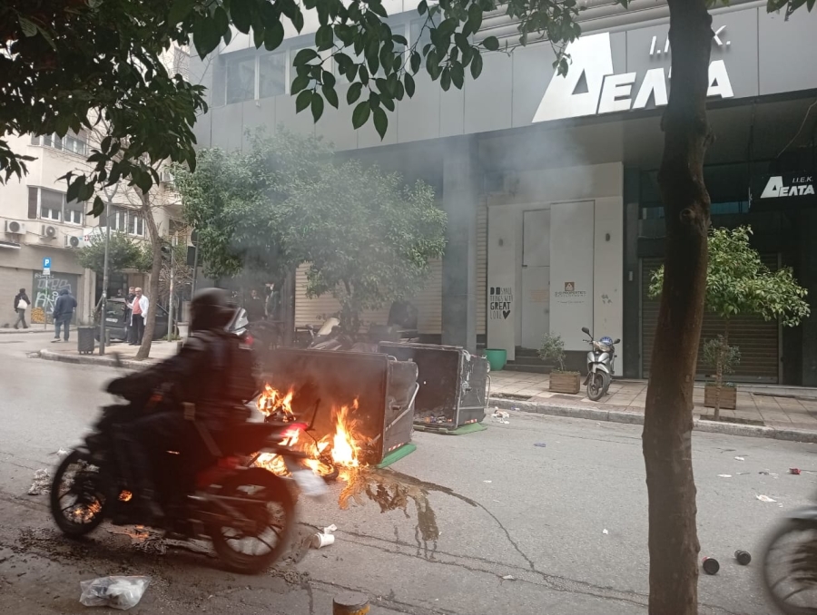 Κρότου λάμψης και οδοφράγματα