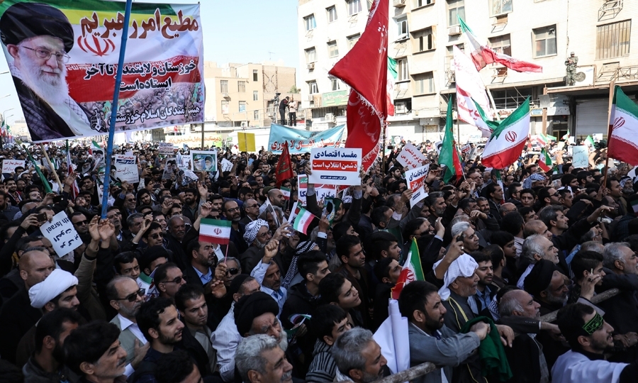 Στιγμιότυπα από τις σημερινές φιλοκυβερνητικές διαδηλώσεις υπέρ της Ισλαμικής Δημοκρατίας