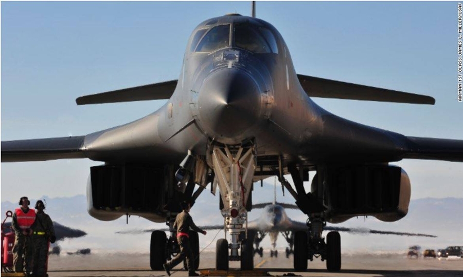 Το βομβαρδιστικό  Β-1 είναι μεταξύ των αεροσκαφών της Πολεμικής Αεροπορίας των ΗΠΑ που θα μπορούσε να χρησιμοποιήσει πυραύλους μεγάλου βεληνεκούς