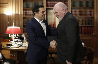δικηγόρος που χρονολογείται από έναν πελάτη πιο δημοφιλές site γνωριμιών στη Γερμανία