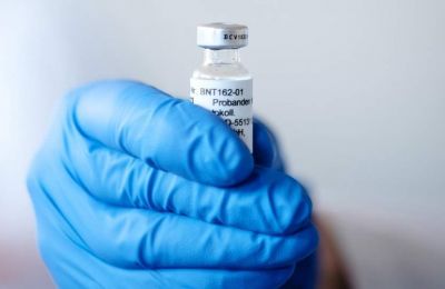 Νέες μελέτες για «Όμικρον»: Πόσο αποτελεσματικά είναι τα εμβόλια