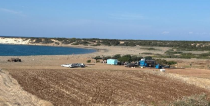 Λυόμενο υποστατικό στον Νότιο Κόλπο της Λάρας.
