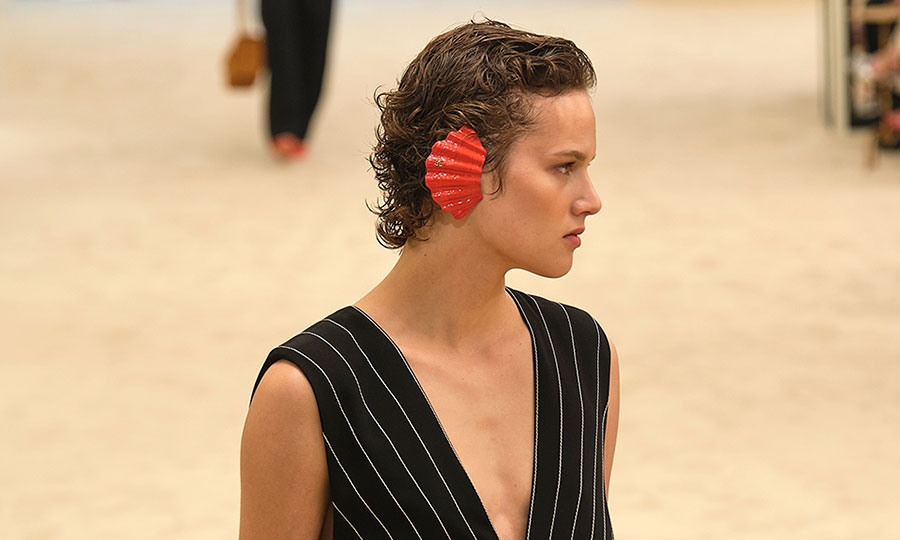 Ντεμπούτο και επιστροφή στις ρίζες